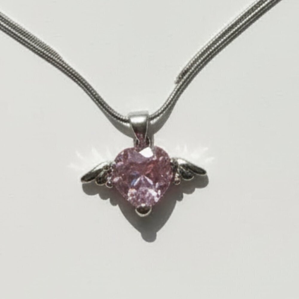 18KGP Light Pink Blush beveled Heart Winged pendant Silver EUC 18" necklace